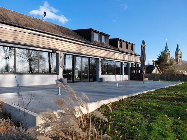 Hotel Der Hirsch_Terrasse