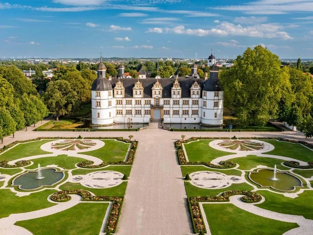 Schloss und Schlossgarten