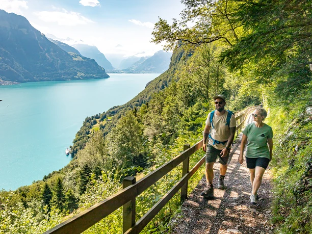 ST_3x2_Seelisberg-Hiking-Route_109167.jpg