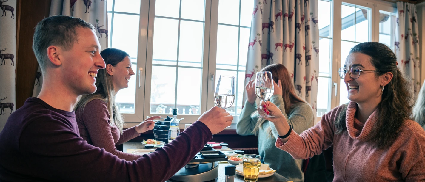 Raclette à discrétion im Restaurant Krienseregg