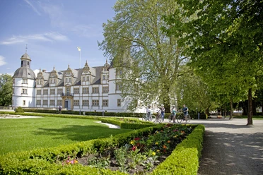 Radtour Schloss Neuhaus