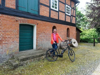 Karsten Hildebrandt vor der Emmer Mühle1.jpg