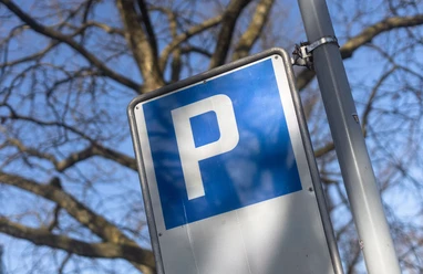 Parkplatz_Header.jpg