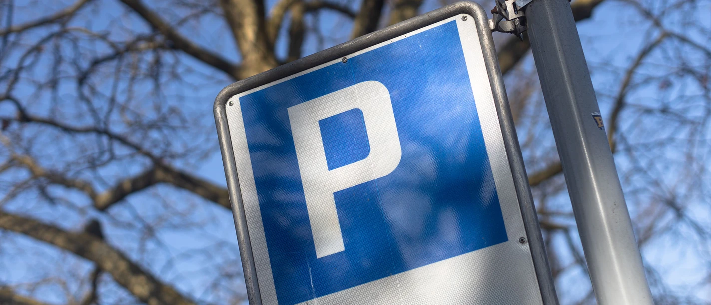 Parkplatz_Header.jpg