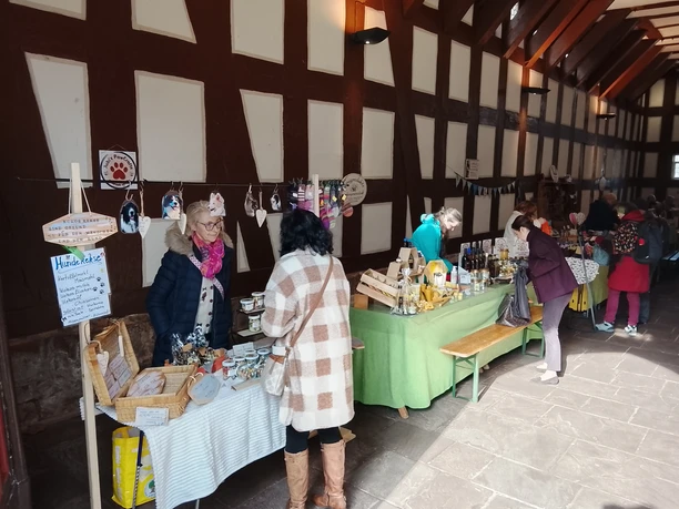 Blick in die Schirn Sie sehen einen Blick in die Schirn wärend des Wochenmarktes