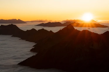 2025 10 Sonnenuntergangsfahrten Brienzer Rothorn Herbst ©Lisa Feucht Abenteuermomente (5)