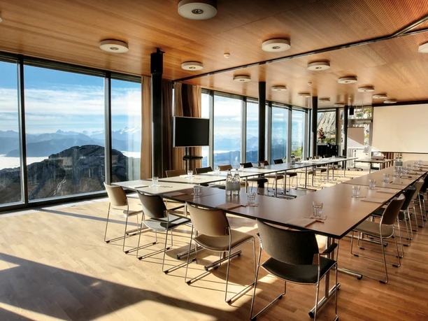 Pilatus-Bahnen: Pilatus Businesscenter
