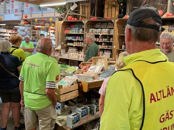 Radtour Herzapfelhof Laden