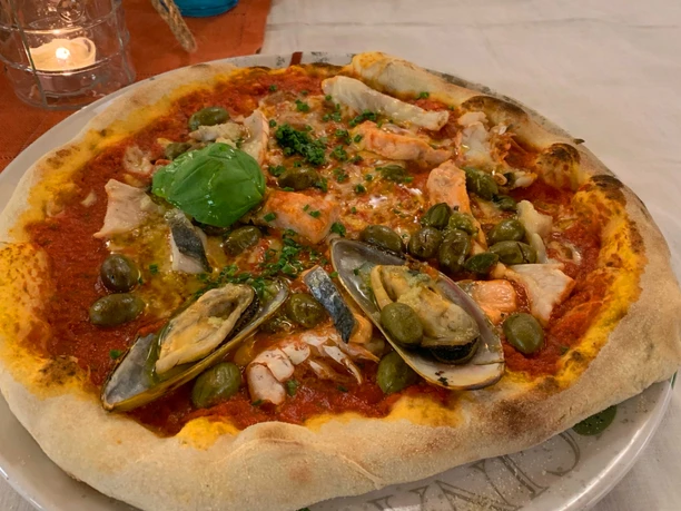 Mare Monti Pizza klein