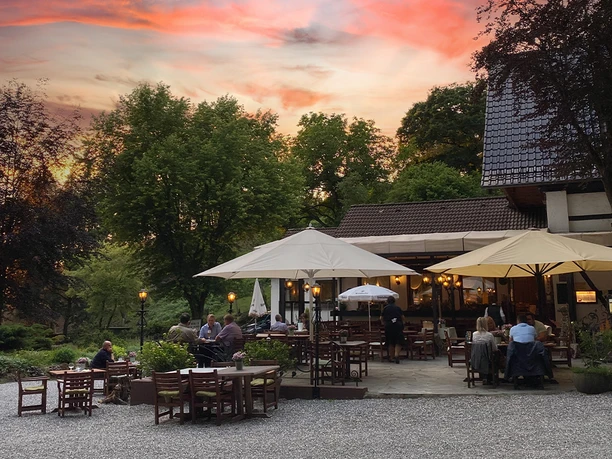 Jagdhaus Im Kühl Abendstimmung im Sommer