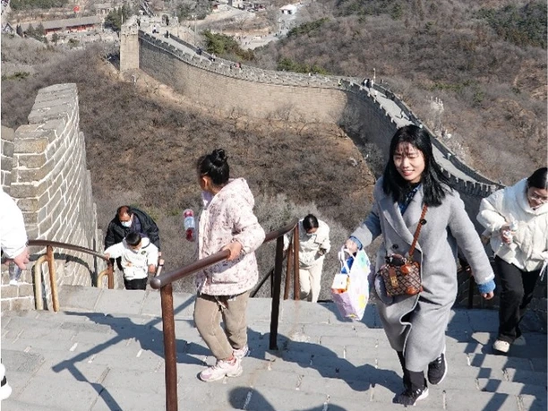Die historische Seidenstraße verlief auch an der Chinesischen Mauer