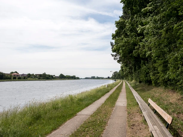 Längste Bank Rendsburg am Kanal