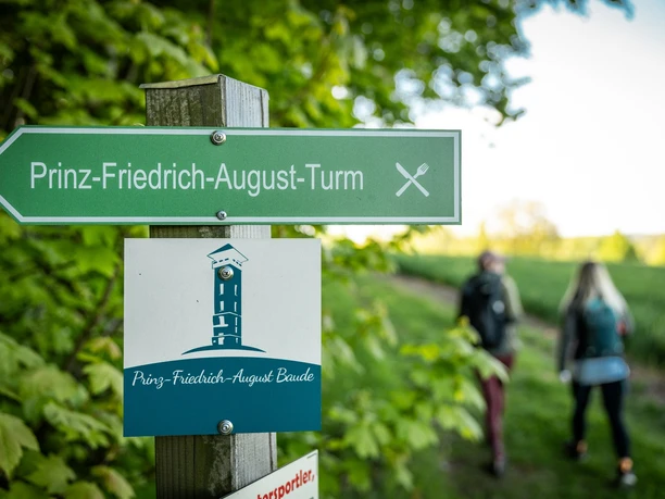 Ausschilderung Prinz-Friedrich-August-Turm