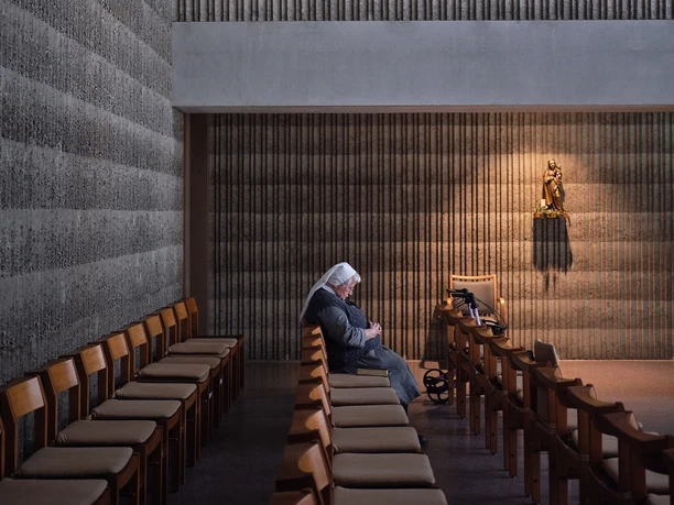 Kloster Ingenbohl Kapelle im Alterszentrum St. Josef © Niklas Eschenmoer