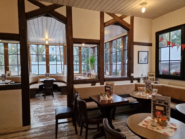 Bad Nauheim - Schweizer Milchhäuschen - Innenaufnahme