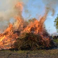 Osterfeuer in Döhren
