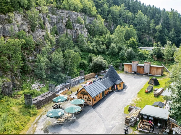 Imbiss "Meiler" in der Erlebnisköhlerei Sosa