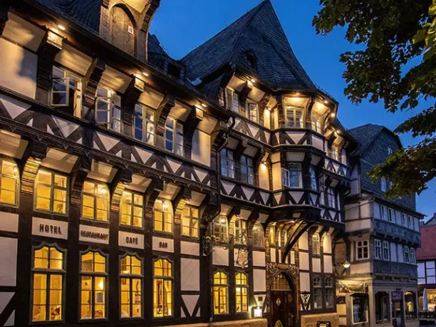 csm_hotel_alte_muenze_goslar_Fachwerkgebaeude_aussen_f8c5200633.webp
