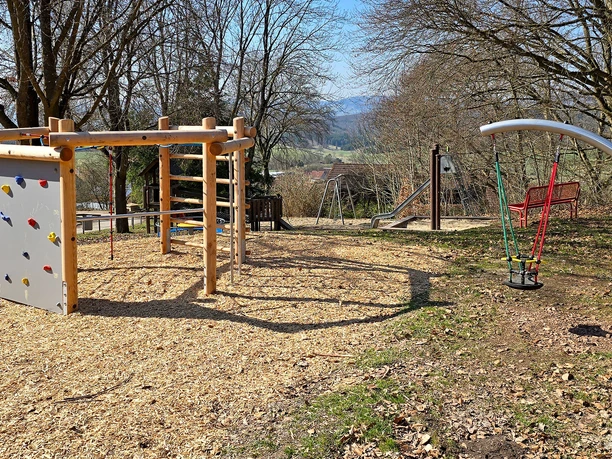 Goldhausen-2.jpg Spielplatz Goldhausen Klettern