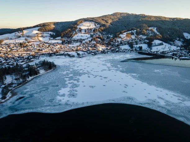 Morgenstimmung im Winter in Schliersee