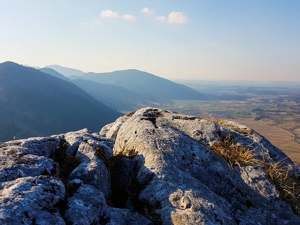 Blick vom Kofel im frühen Frühling