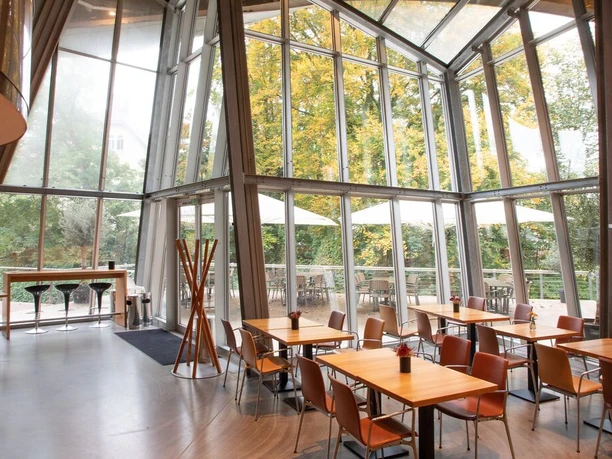 -Hans-Schroeder-Marta Herford.jpg