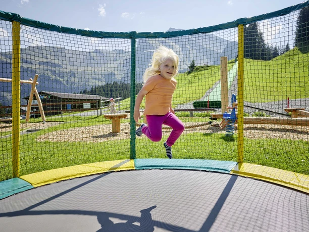 Spielplatz Goldi Park Stockhütte