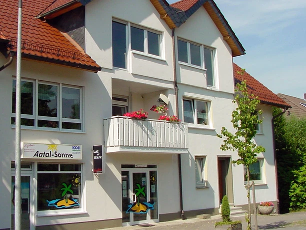 Flatwoning Dunschen | Bad Wünnenberg Appartementhaus Dunschen | Hausansicht