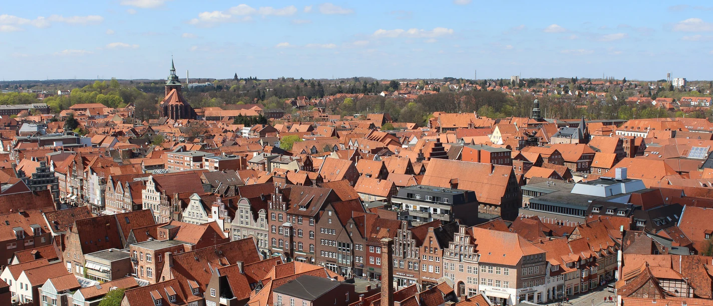 Aussicht vom Lüneburger Wasserturm_CC BY-SA (C)Lüneburg Marketing GmbH.jpg