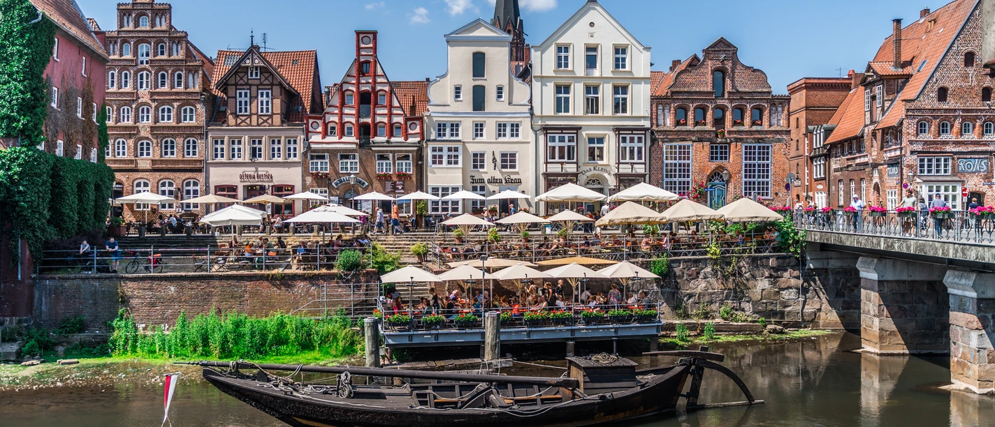 Rote Rosen Spezial_CC BY-SA_©Lüneburg Marketing GmbHThomas Laukat.jpg