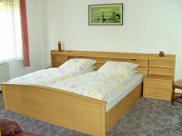 Ferienwohnung Beck | Bad Wünnenberg Ferienwohnung Beck | Schlafzimmer