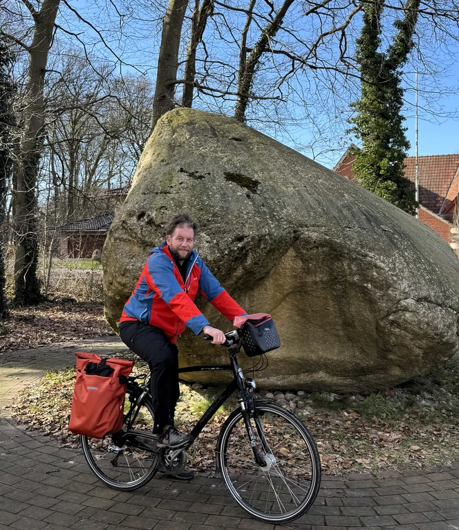 Riesig ist der Koloss von Hüven..jpeg