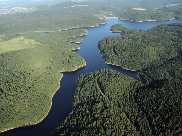 fjordähnliche Talsperre Eibenstock