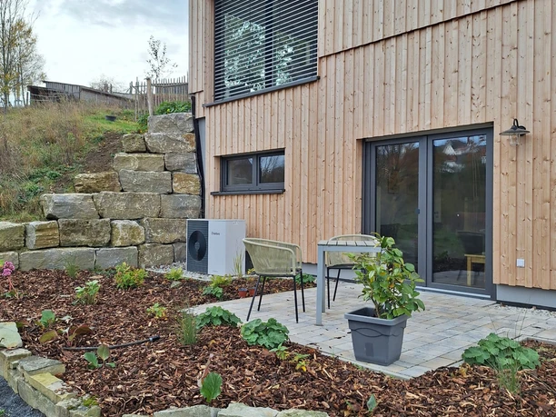 Ferienwohnung Hügelhaus | Bad Wünnenberg Ferienwohnung Hügelhaus | Hausansicht