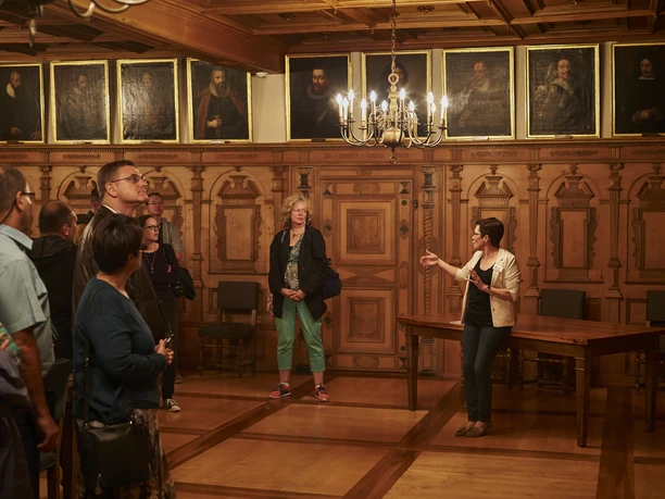 Rathaus schwyz fuehrung erlebnisregion mythen 4