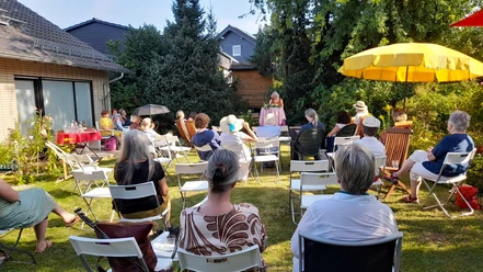 Gartenkonzert_im_Lentz´ Garten_Foto_Ulrike_Lentz (39)