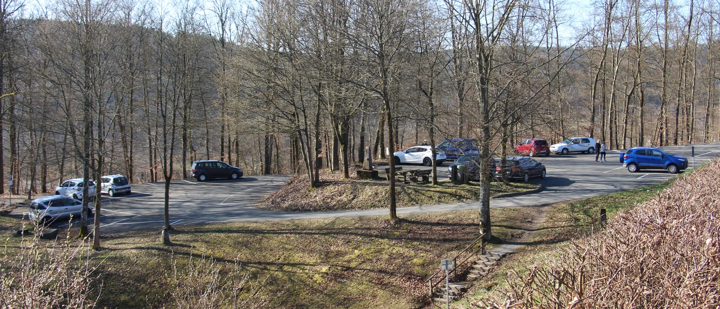 Parken an der Breitenbachtalsperre