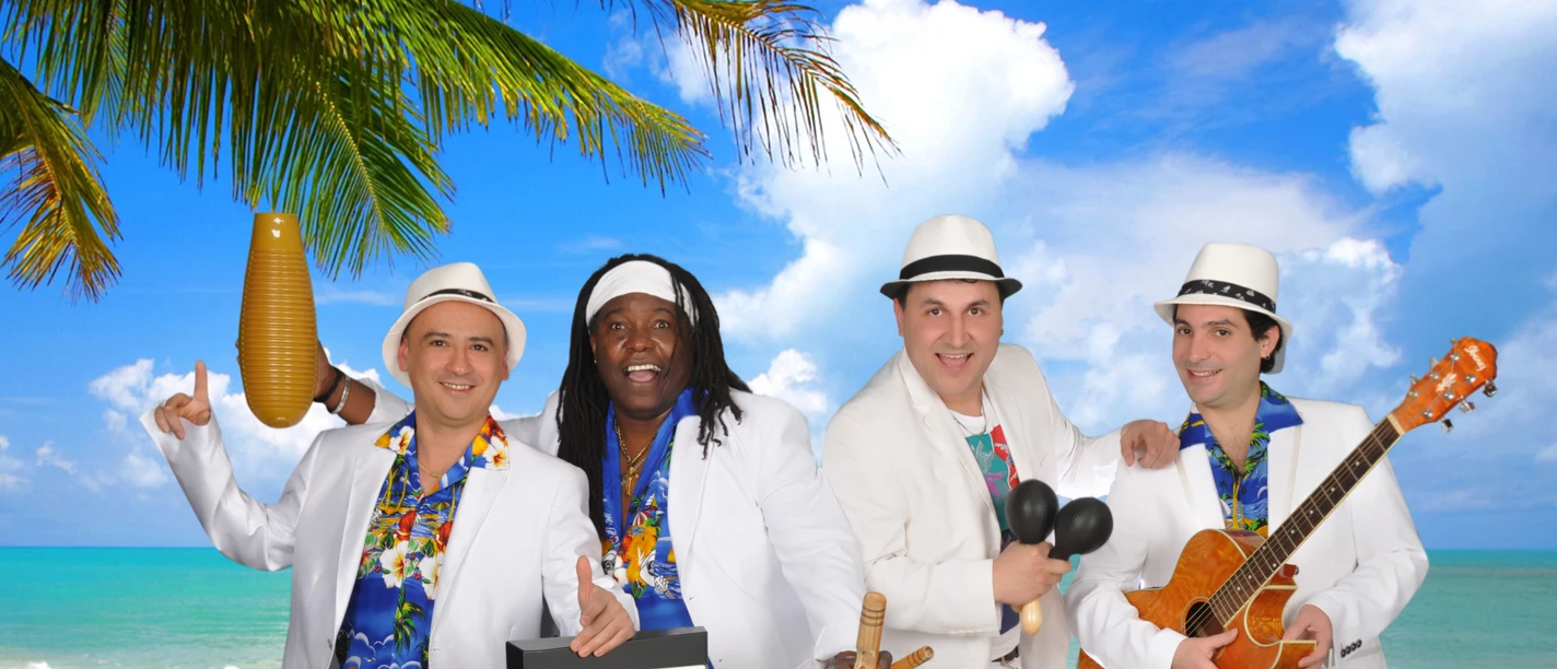 LATINO TOTAL (1).JPG