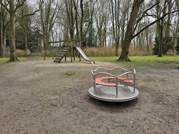 Gesundheitspark Speckenbüttel 20260328_113550 (c) Tanja Mehl_Erlebnis Bremerhaven_WEB.jpg Spielplatz im Gesundheitspark Speckenbüttel in Bremerhaven