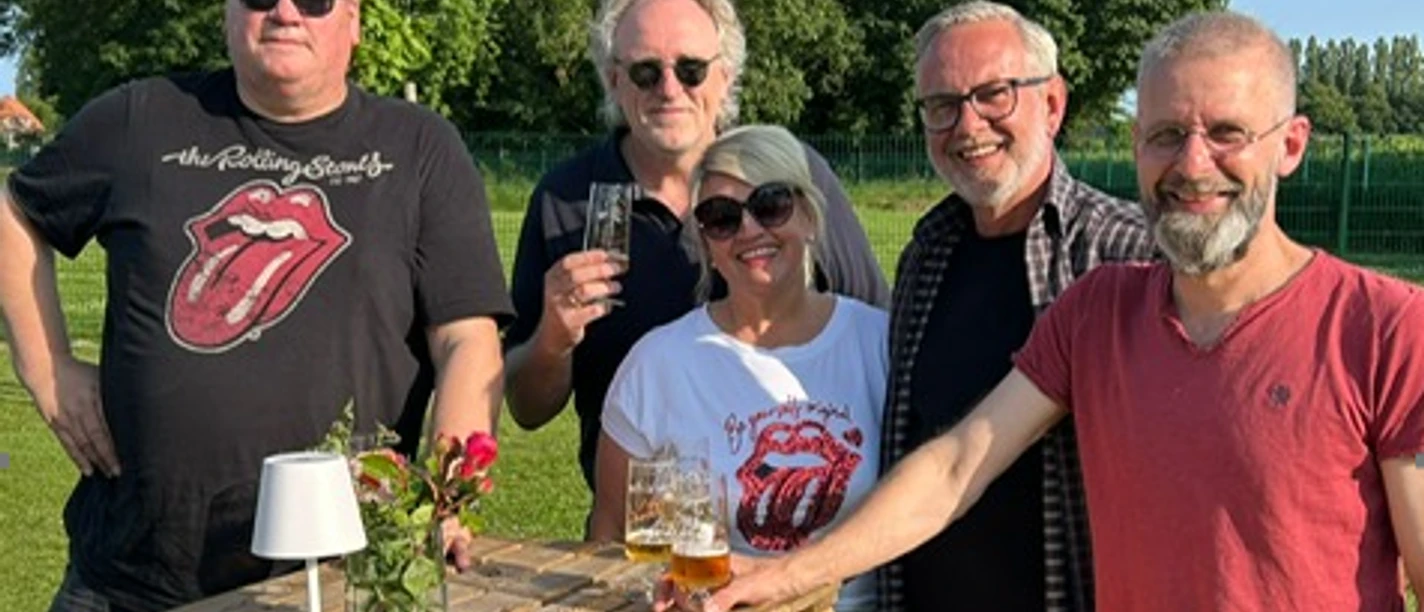 Akustik Remembaa & Friends