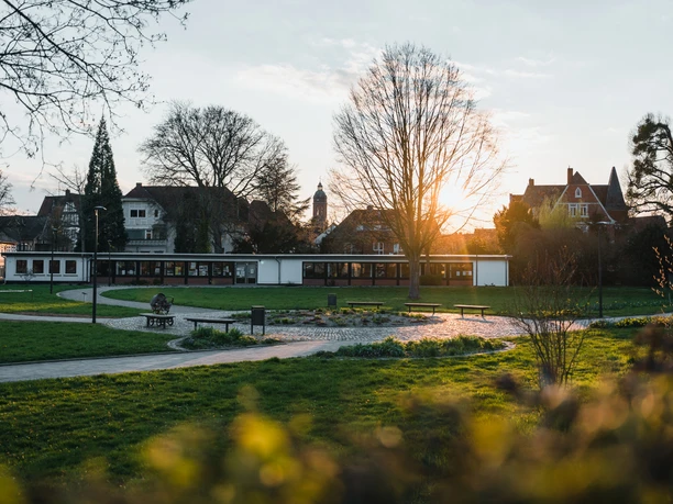 Stukenbrokpark, Sonnenuntergang, Bib, CC0 (1).jpg Stukenbrokpark, Sonnenuntergang, Bib, CC0 (1).jpg