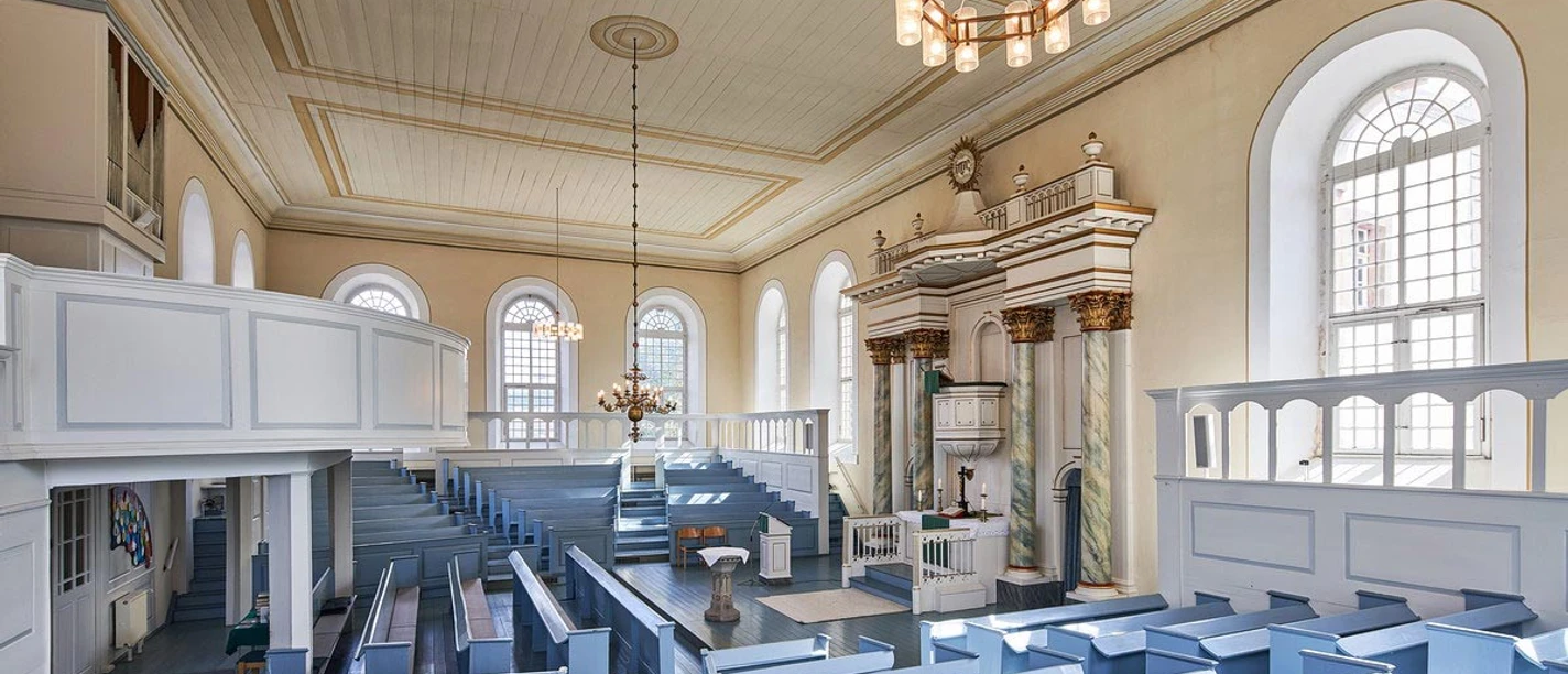 St. Petri-Kirche, Landolfshausen.jpg