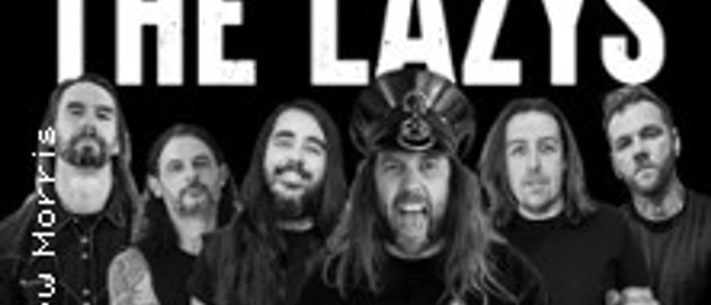 Sechs Musiker posieren energiegeladen vor schwarzem Hintergrund mit großem The-Lazys-Schriftzug