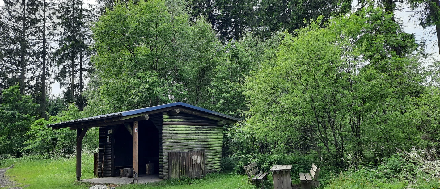 Schutzhütte am Rothaarsteig