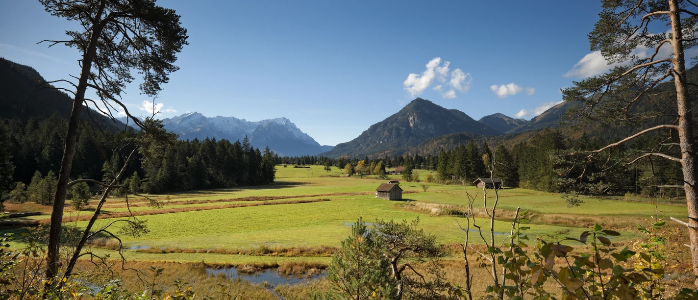 Blick_ins_Paradies_Farchant_c_Anton_Brey.jpg