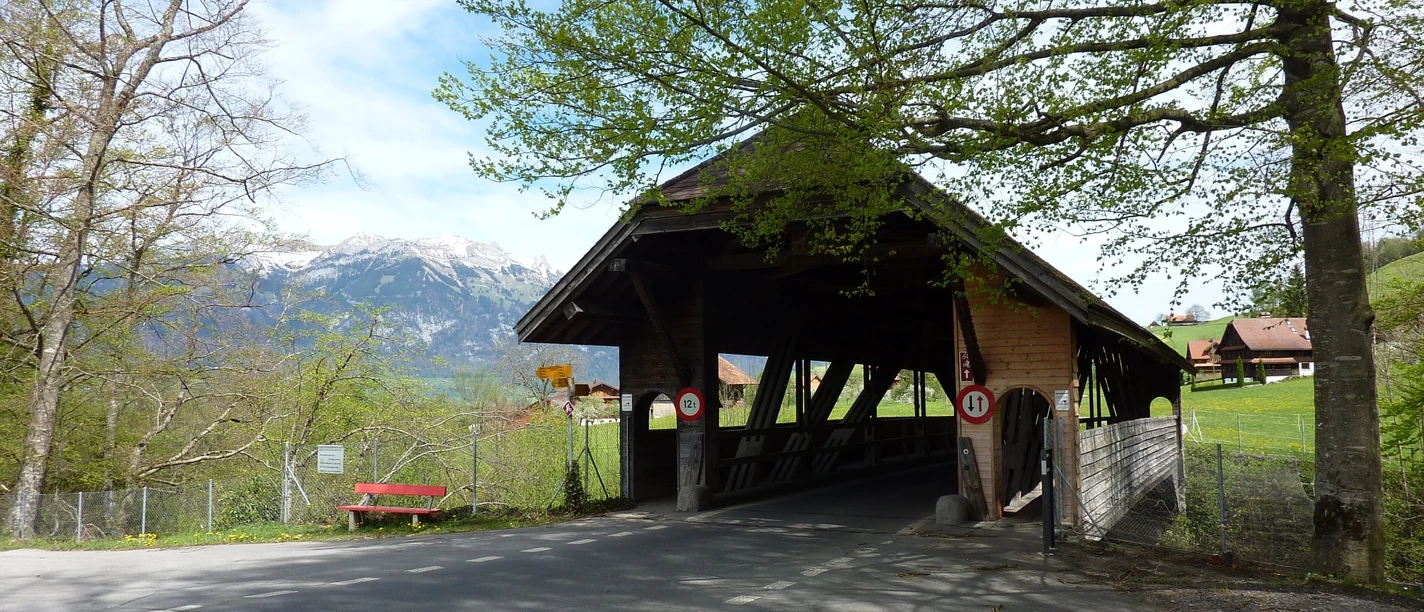 Hohe Brücke
