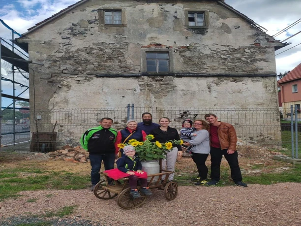 449c8094-ab59-48c5-8bbd-b1727df9caf6