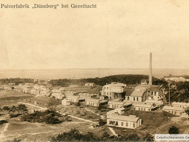 Pulverfabrik Düneberg AK gelaufen 1915.jpg