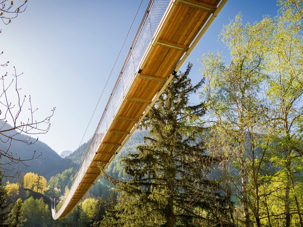 Rundwanderung über die Goms-Bridge nach Chäserstatt