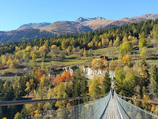 Rundwanderung über die Goms-Bridge nach Chäserstatt